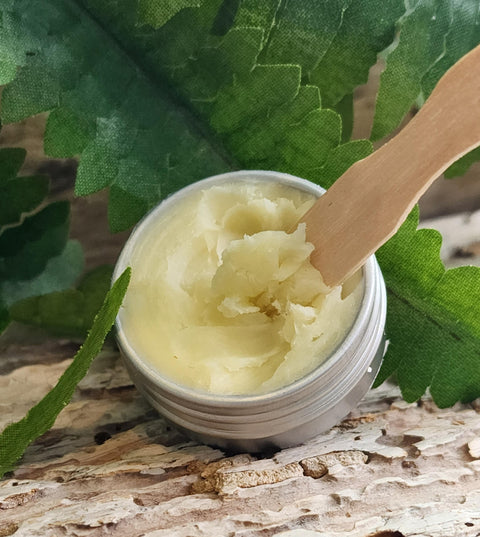 Superior hydration, intensive care, benefits, virtues, canada, Quebec, face, body, natural, dry skin, local product, healthy for the skin, organic, shea butter, fair trade, anti-aging, wrinkles, fine lines, old age, pink , calendula flowers, very nourishing, pure, unctuous
